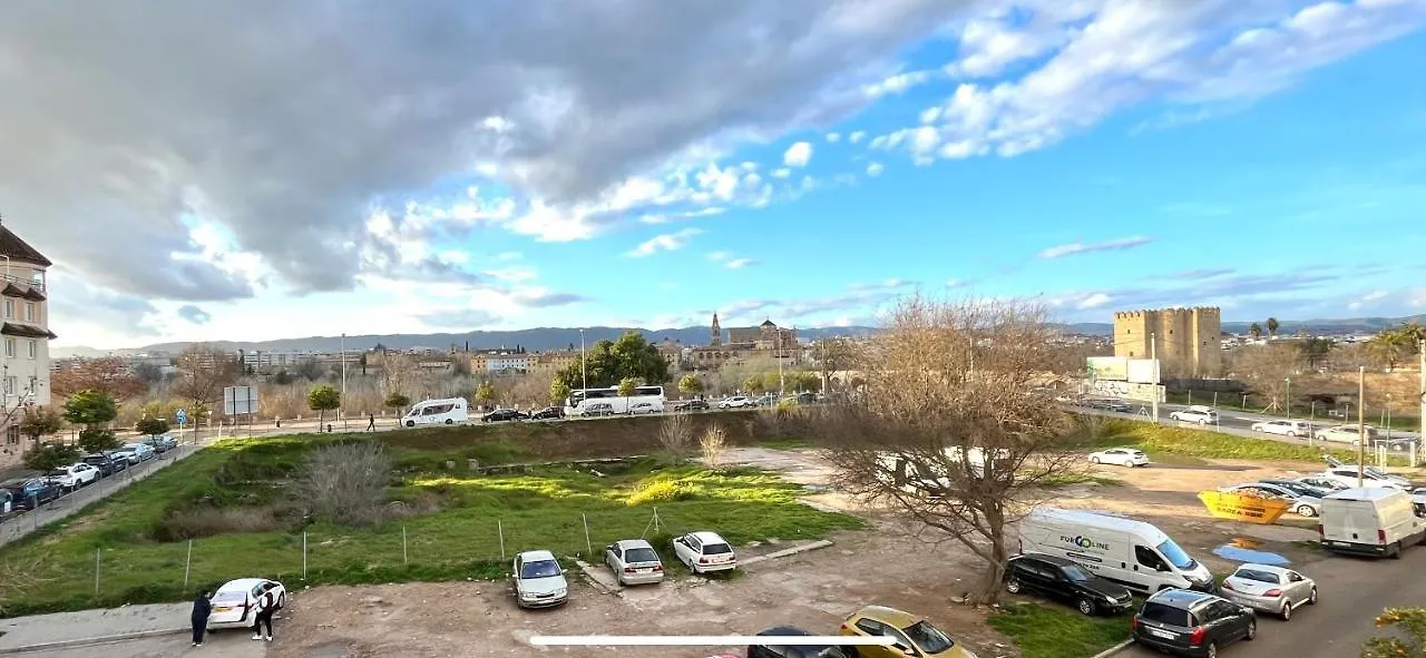 Puente A La Mezquita - Free Parking Apartment Cordoba